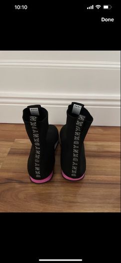 DKNY sock trainers uk 5 as new!