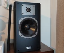 Quadral Dauphin bookshelf speakers.Germany 90's