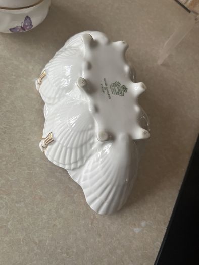 Aynsley Wild Violet Shell shaped Dish & Trinket Box