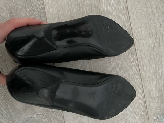 leather shoes