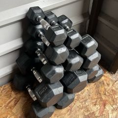 116kg used hex rubber dumbbells