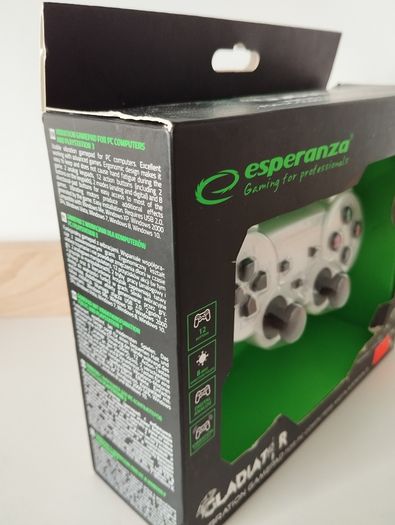 Wireless PS3 / PC Gaming Controller