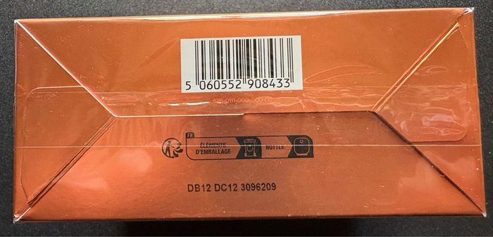 Brand new and sealed Genuine Augustinus Bader ' the on the go refresh set '