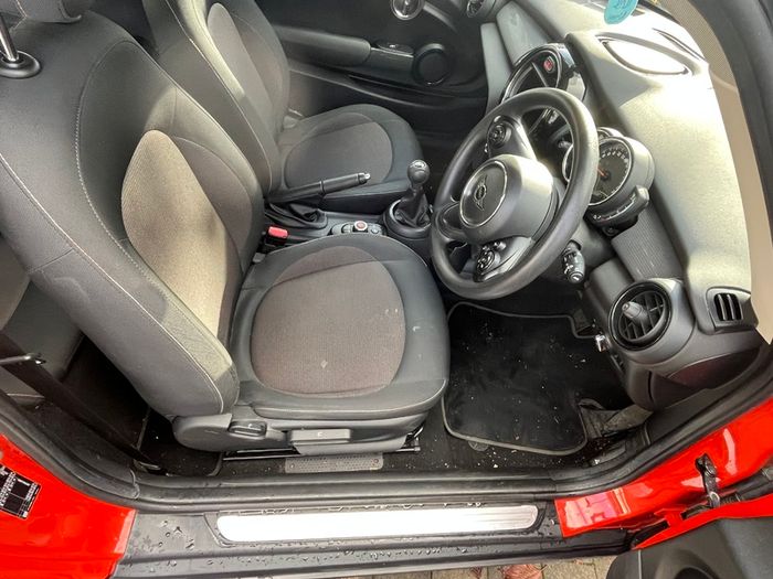 2021 MINI Cooper