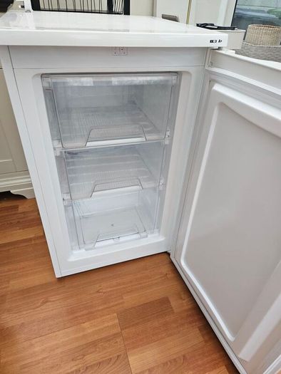 Belling Freezer undercounter