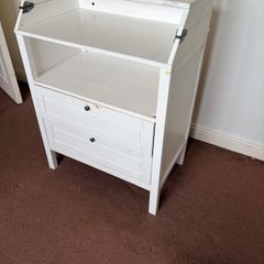 Changing Table
