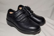 Apex conform men's double strap shoes size 5 brand new