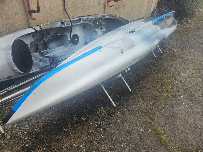 Fishing kayak