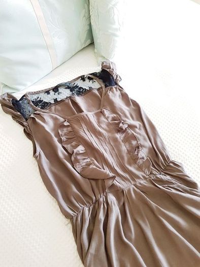Casual Dress - Size 10