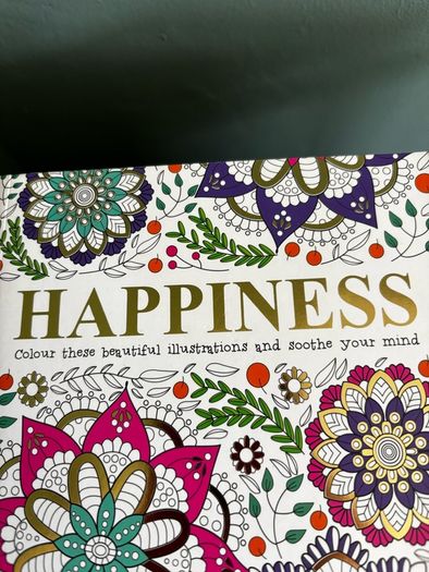 Adults and Children - A Large Selection of Art Material, Table Top Easels, Sketch Pads, Mindfulness Books, Acrylic Paints, Charcoal pencils, Pastels, Calligraphy etc etc