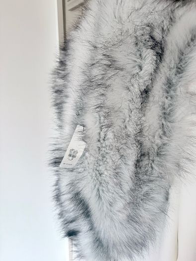 New with tags white snow queen coat from river island size 10