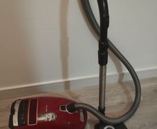 Miele vacuum cleaner