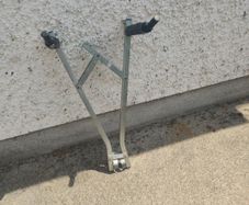 Car hitch single bike carrier