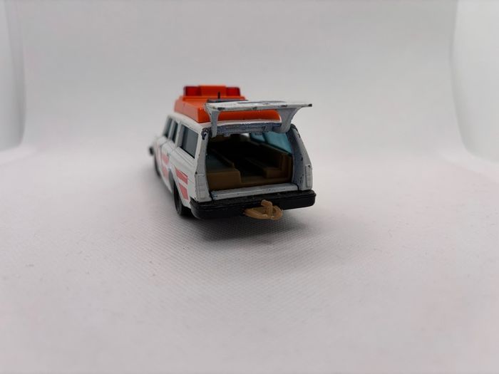 Matchbox Super Kings  K-74 Volvo Estate