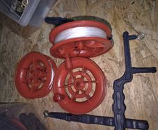 kite string and roller