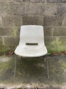 Retro Chair
