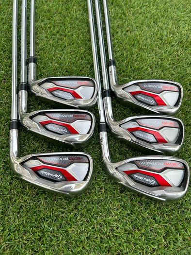 Full set of Taylormade Golf clubs