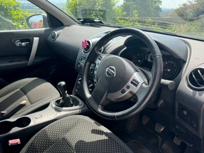 Nissan qashqai