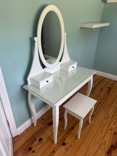 IKEA Hemnes Vanity Dresser / Stool / Drawers
