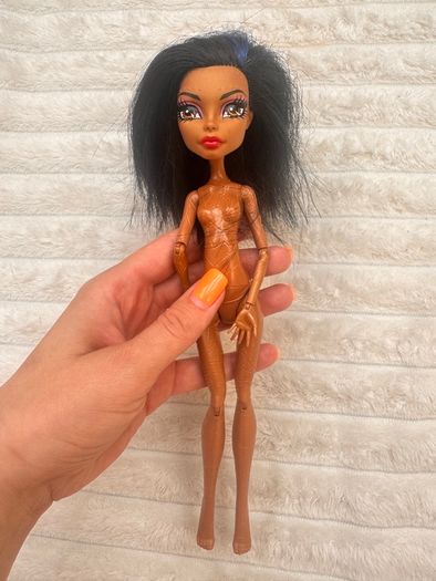 Monster High Robecca Steam Dead Tired doll Nude Used Please see photos