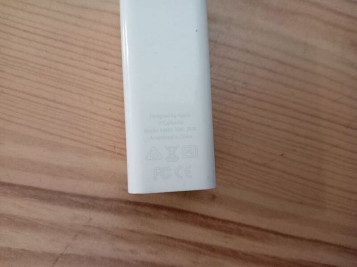 Apple Thunderbolt To Gb Ethernet (a1433)
