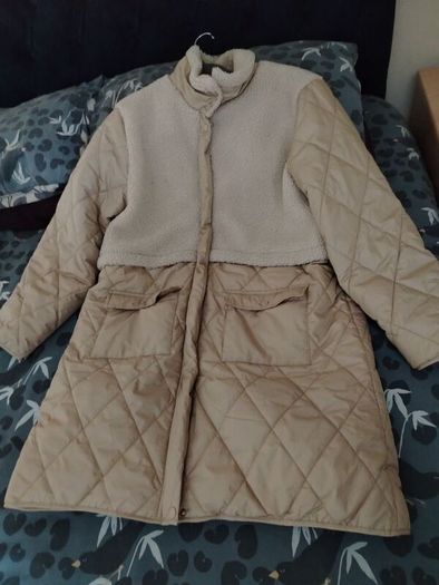 beautiful new designer carraig Donn coat