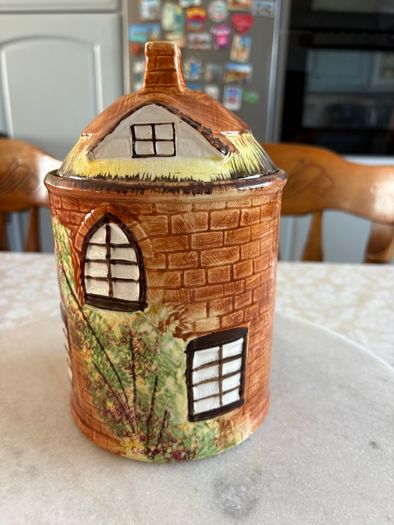 Vintage Price Bros Cottage Ware collection