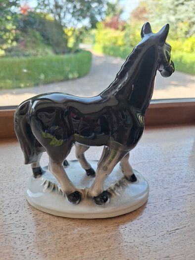 Horse & foal orament