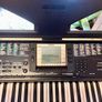 Yamaha Keyboard Image 3