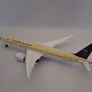 Phoenix 1:400 Saudia Boeing 787-9 HZ-ARA limited Platinum Series RARE PH11233  debar9bre Image 2