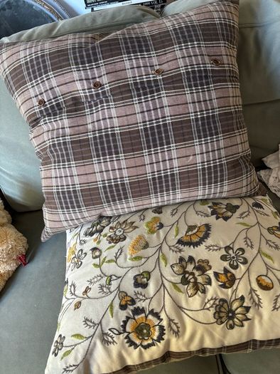 Vintage  ikea discontinued ALVINE LOV Pair of Embroidered large feather cushions. Hardly used.