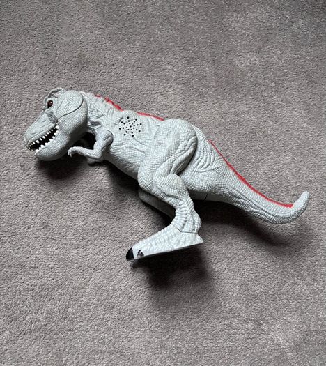 Dinosaur figure with a noisy roar
