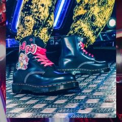Rare! Hello Kitty Jadon platform boots size uk3