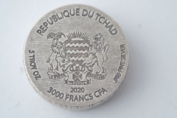 5oz Chariot of War 999 silver coin