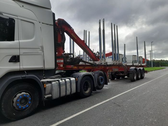 Scania R450 Tag and Crane Mounted Timber Trailer