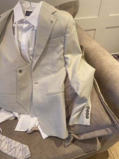 Mens Suit