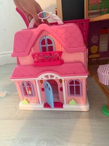 Doll house