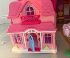 Doll house