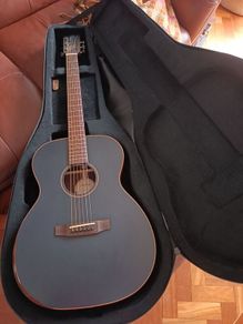 Harley Benton CLO-70ASR w/case