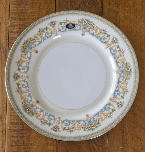 Aynsley Henley dinner service