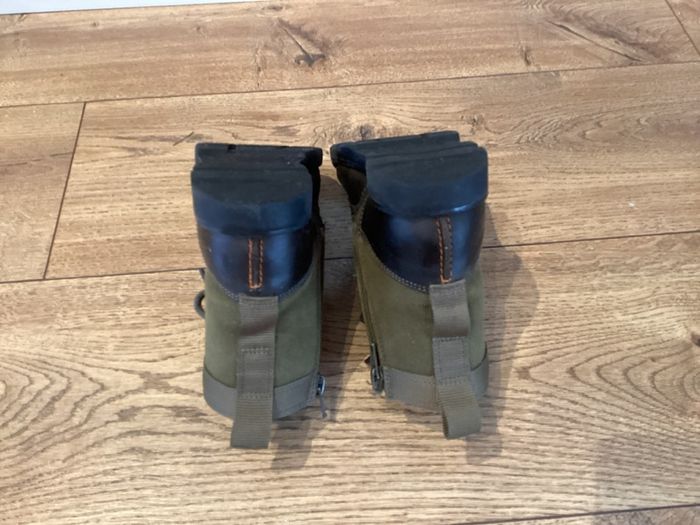 Boots Clarks size 12 or EU30