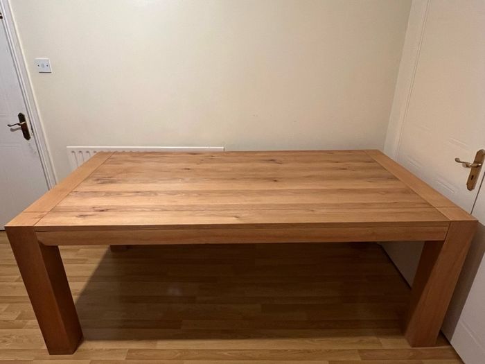 Dinning table