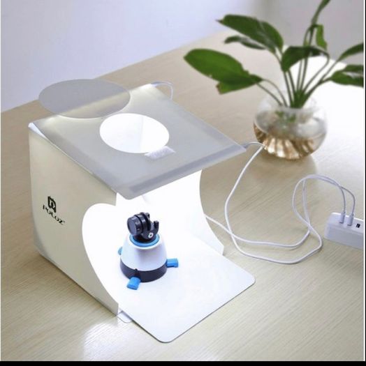 REDUCED TO CLEAR - 100,000 Euro Rrp Value - Photography Online Photo Box - Factory Clearance!