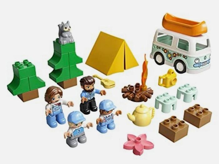 LEGO 10946 Duplo My City: Adventure in The Family Motorhome Toy from JP