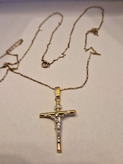 10k gold cross 9ct chain