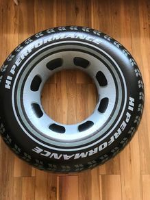 Free - Inflatable toy tyre for pool