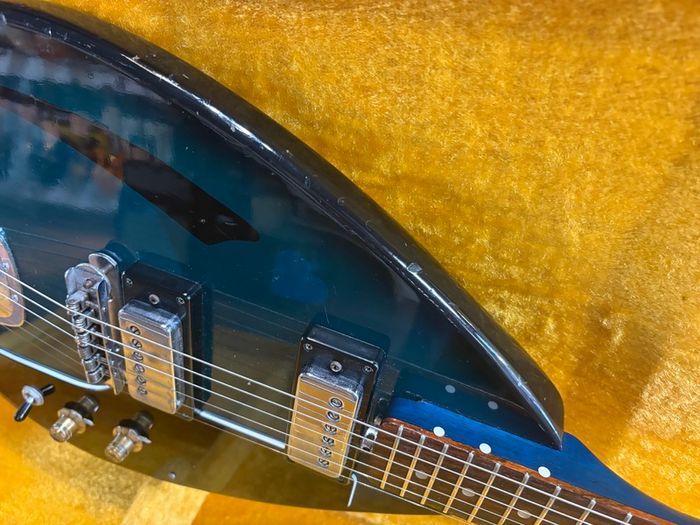 Honey Beatsound Teardrop Teal 1960's