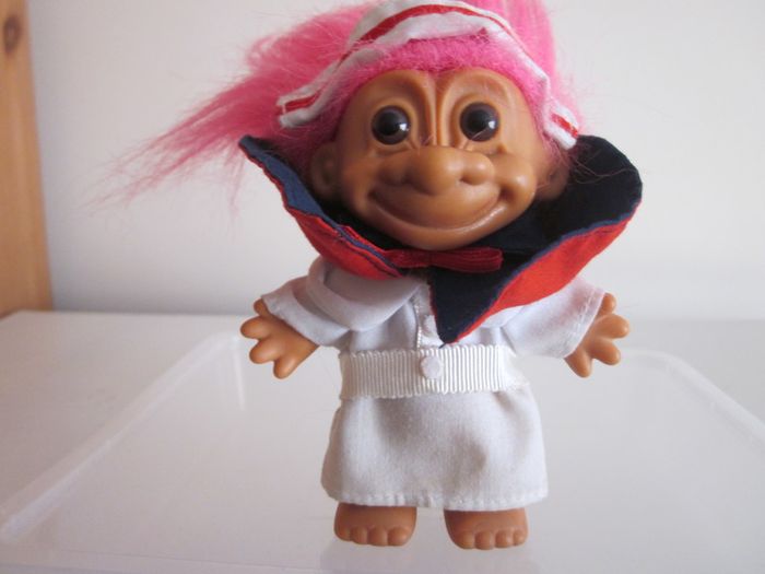 Russ Vintage Trolls Nurse(Florence Nightingale) Doll (4 inch)