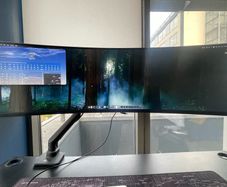 Samsung 49 CRG9 ultrawide curved monitor