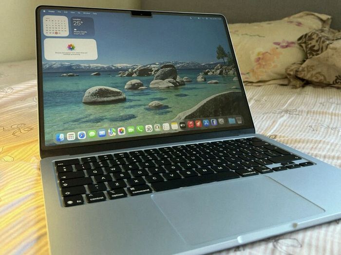 Apple MacBook Air 13in M4 16GB RAM 256GB SSD Silver